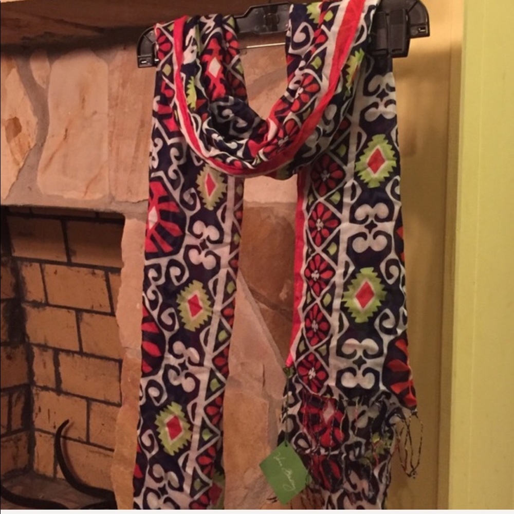 Vera Bradley fringe scarf retired Sun valley NWT - Picture 3 of 3